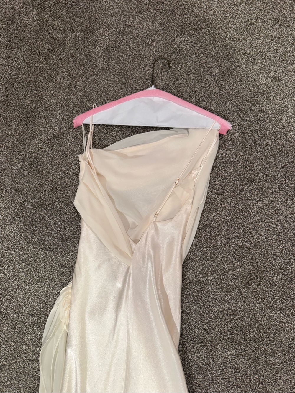 Arcina Ori Helena Chiffon-Detailed Satin Gown Ivory – Altered XS - Picture 8 of 12